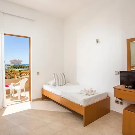 Hotel Ledras 4*