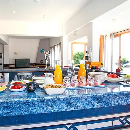 Hotel Ledras Hotel