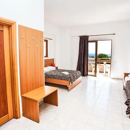 Hotel Ledras
