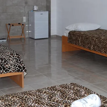 Hotel Ledras Jenadi