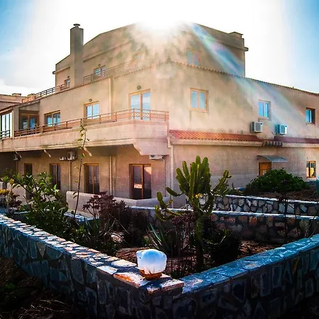 Hotel Ledras