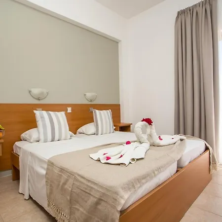 Ledras Ξενοδοχείο