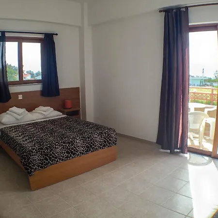 Ledras Ξενοδοχείο